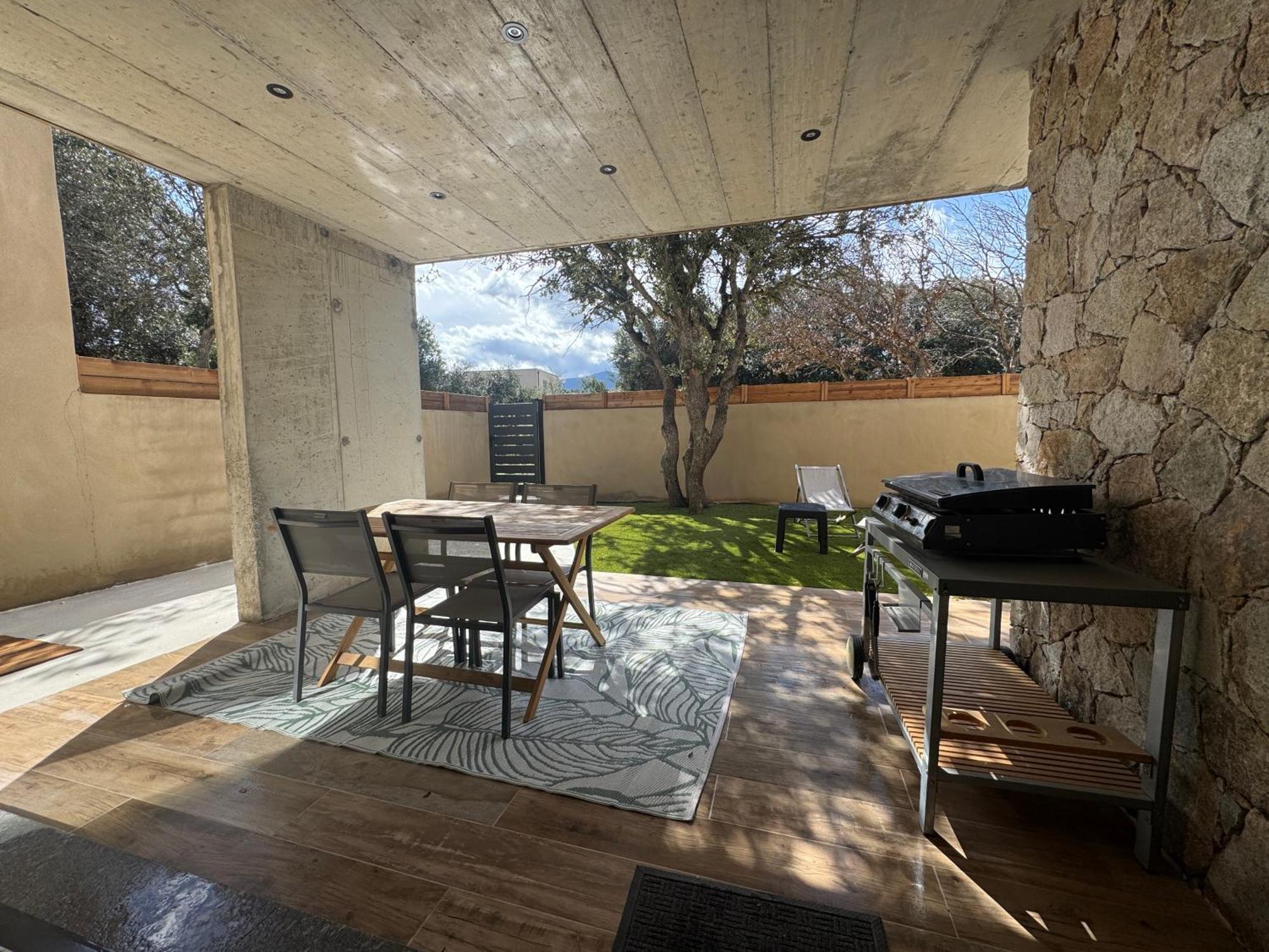 Appartamento Aria Linda Belgodère Esterno foto